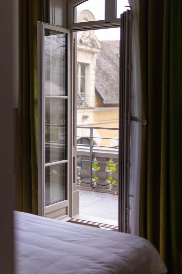 Hotel Mille Pas Voiron Buitenkant foto